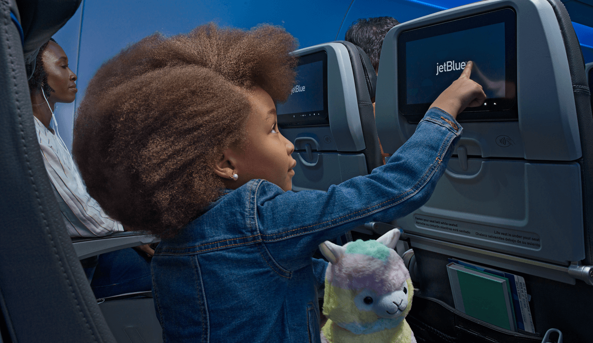 Traveling with Kids | JetBlue